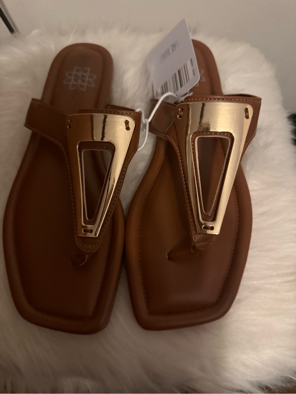 Women's Brown Thong Sandals with Gold Accent Size 10 - Picture 2 of 8
